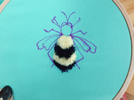 刺绣「蜂」