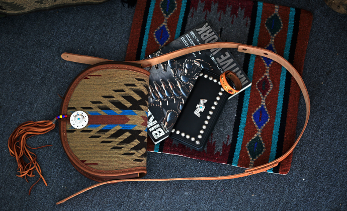 集点手作坊 手工皮具 阿美咔叽纳瓦霍印第安羊毛毯子挎包 流苏包