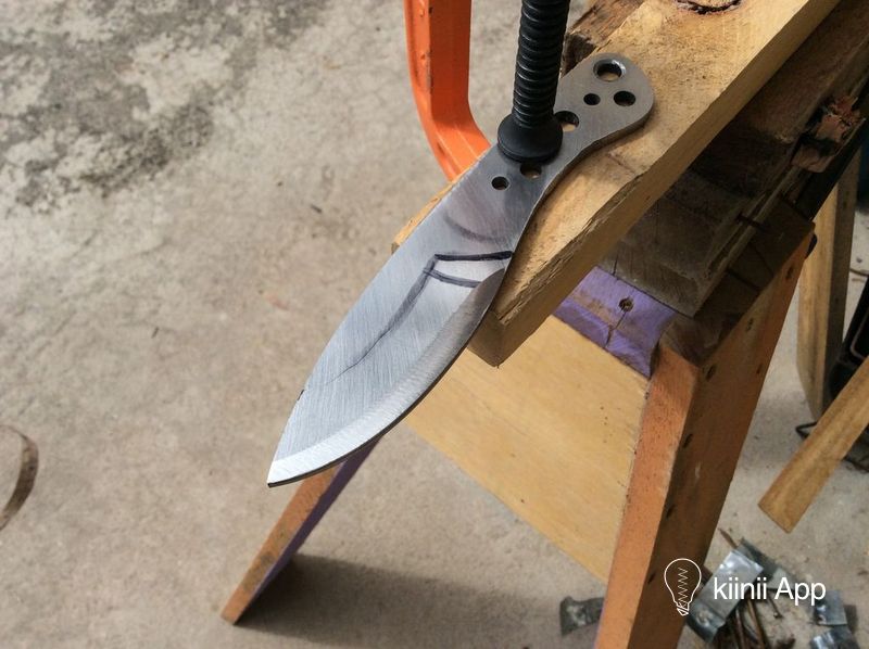 手工刀diy制作教程使用最基本的工具制作一把手工刀的详细过程