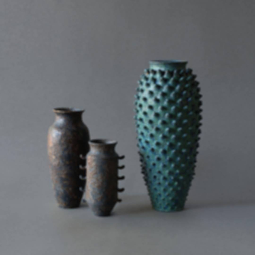 本身就是风景的陶瓷花器 澳大利亚陶艺家nicolette Johnson 创作的陶瓷容器 Kiinii App